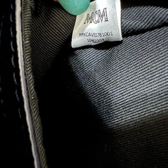 MCM Dark Blue/Camel Backpack - Picture 9 of 9